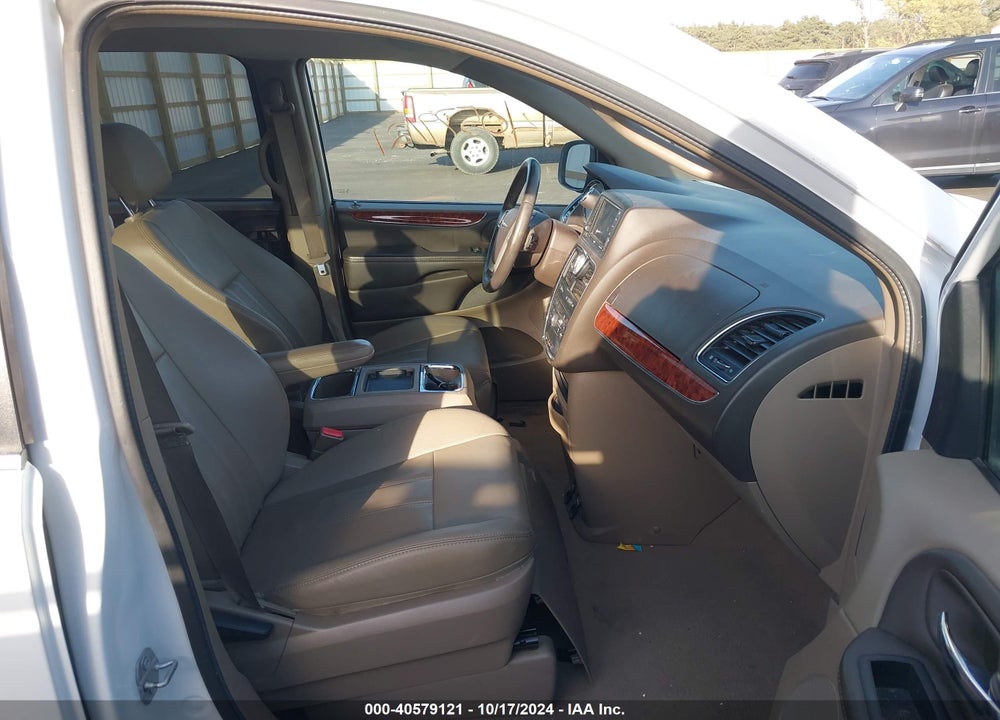 2016 CHRYSLER TOWN & COUNTRY TOURING VIN: 2C4RC1BG1GR291400