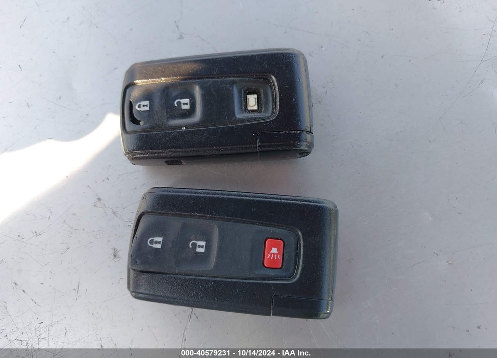 2006 TOYOTA PRIUS VIN: JTDKB20U567523550