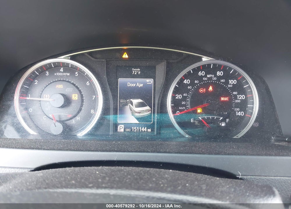 2015 TOYOTA CAMRY SE VIN: 4T1BF1FK3FU882624