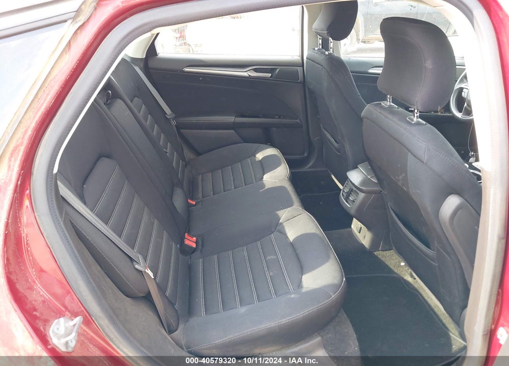 2015 FORD FUSION SE VIN: 3FA6P0HD6FR203986