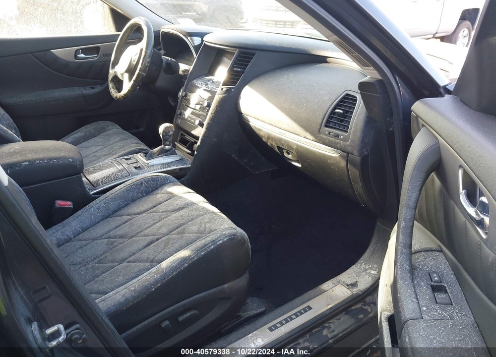2011 INFINITI FX35 VIN: JN8AS1MW1BM734083