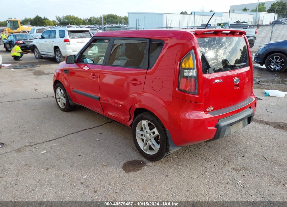 2011 KIA SOUL VIN: KNDJT2A29B7295732