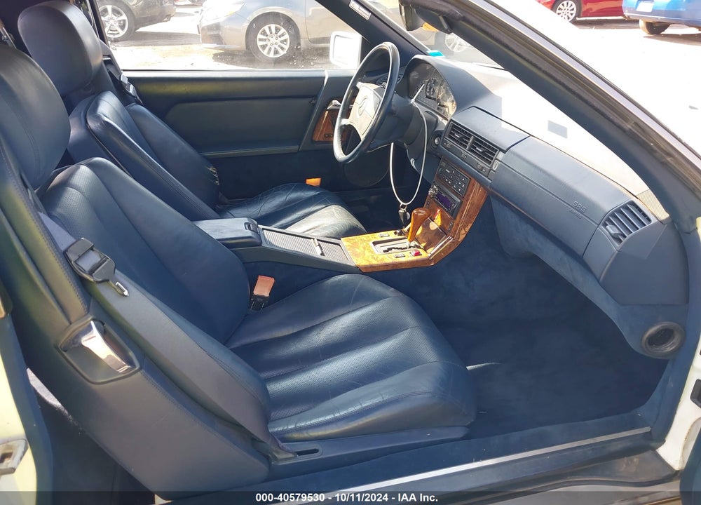 1991 MERCEDES-BENZ 500 SL VIN: WDBFA66E1MF015721