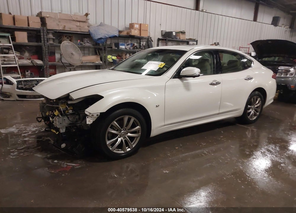 2017 INFINITI Q70 3.7X VIN: JN1BY1AR0HM770324
