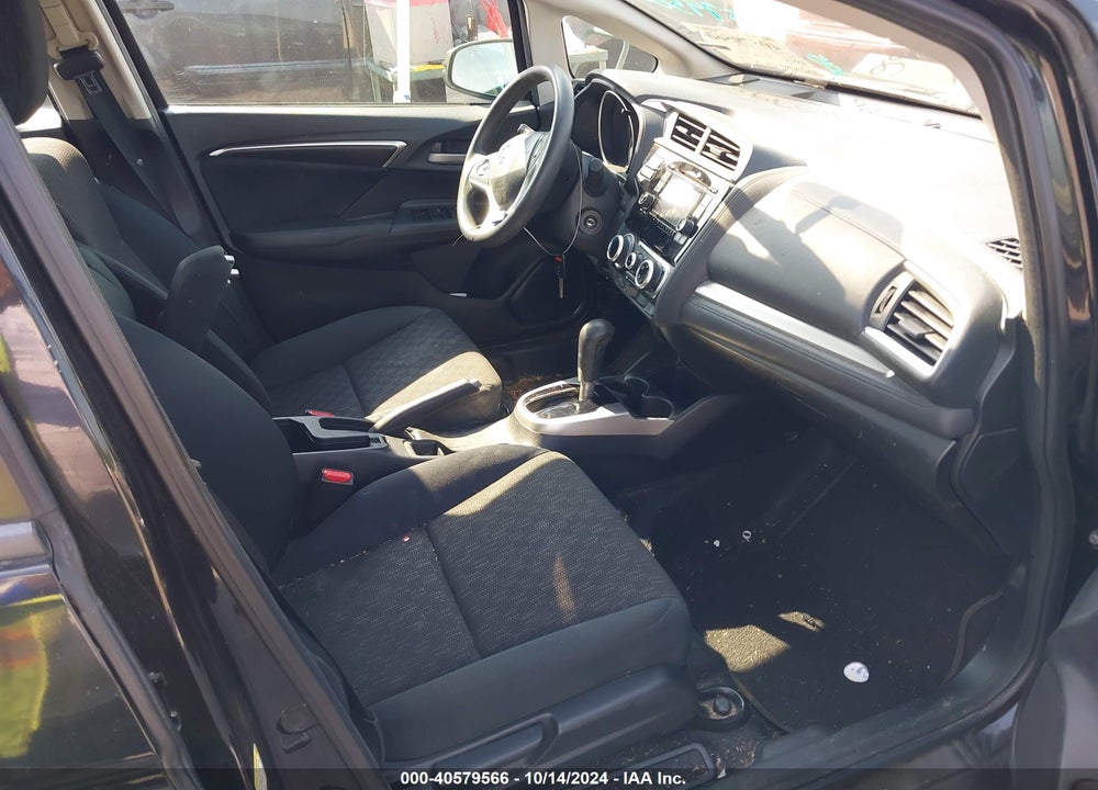 2015 HONDA FIT LX VIN: 3HGGK5H51FM757020