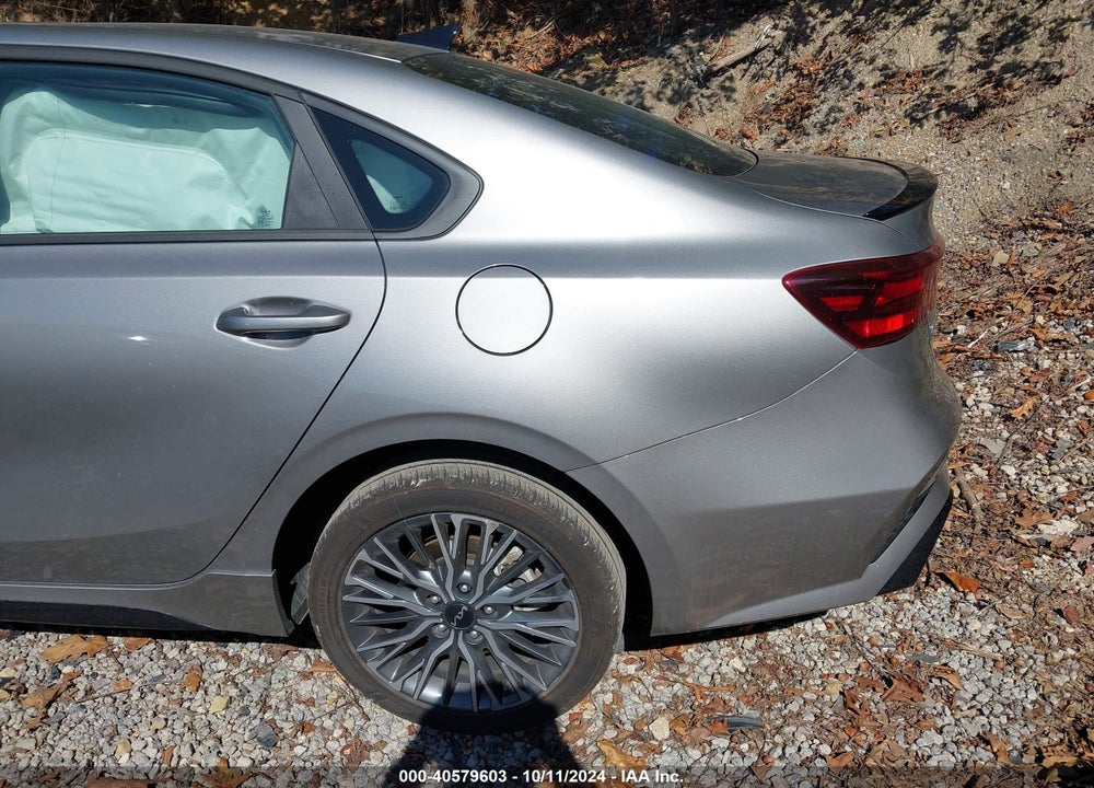 2024 KIA FORTE GT LINE VIN: 3KPF54ADXRE748280