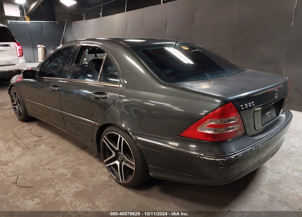 2001 MERCEDES-BENZ C 320 VIN: WDBRF64J21F056157