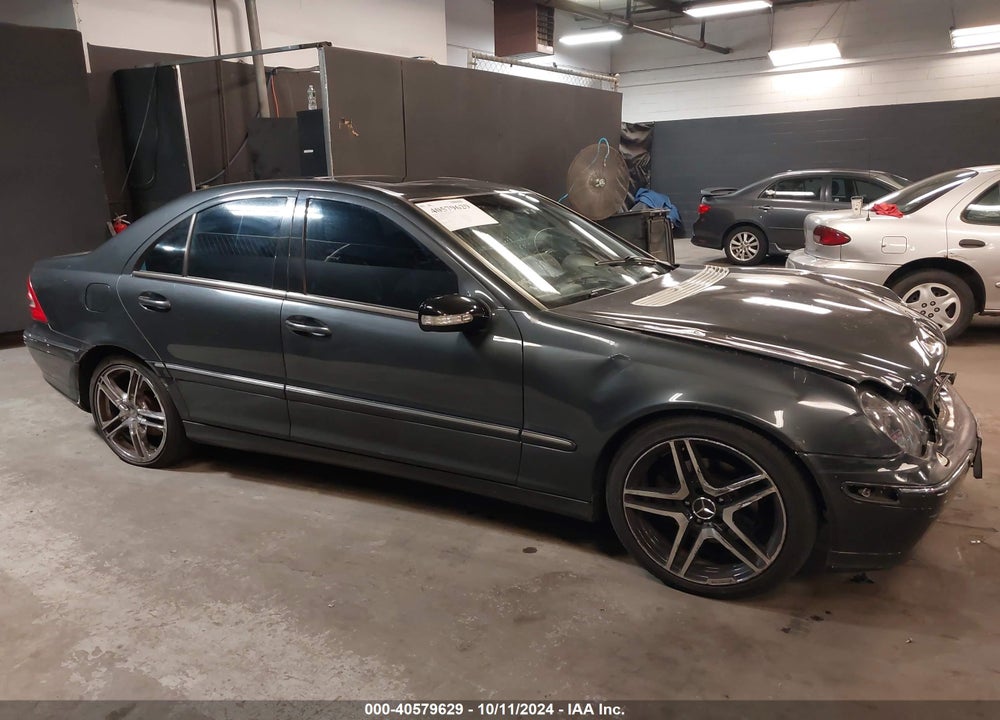 2001 MERCEDES-BENZ C 320 VIN: WDBRF64J21F056157