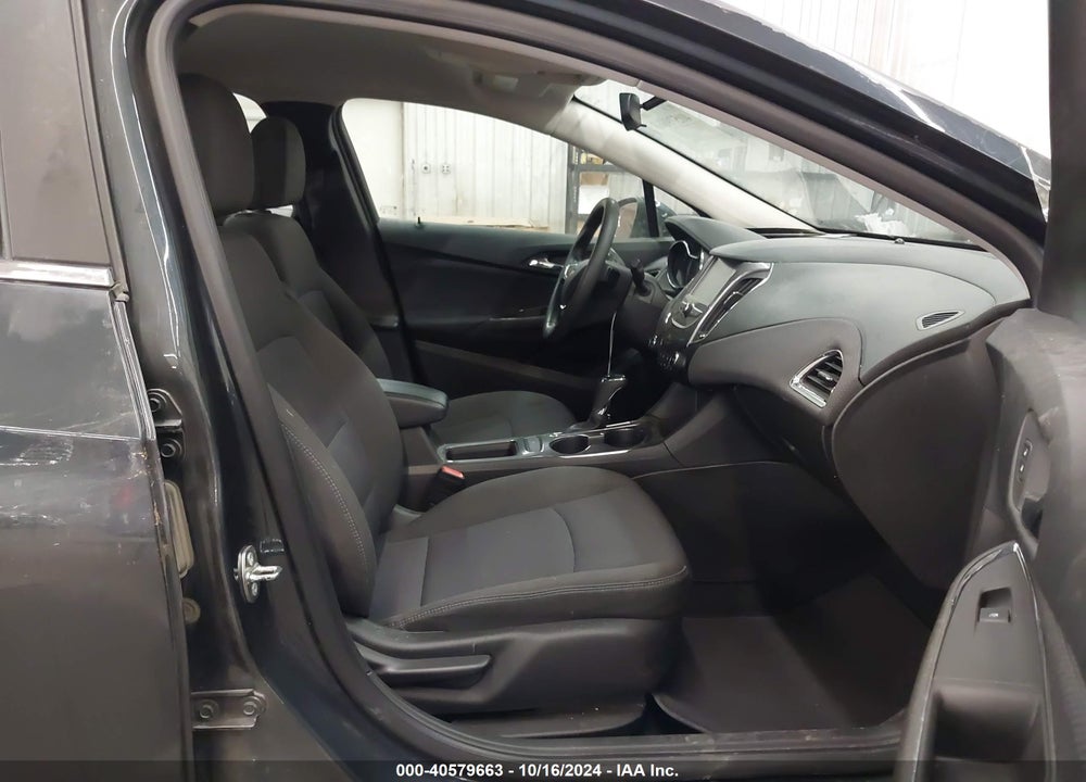 2018 CHEVROLET CRUZE VIN: 3G1BE6SM5JS593998