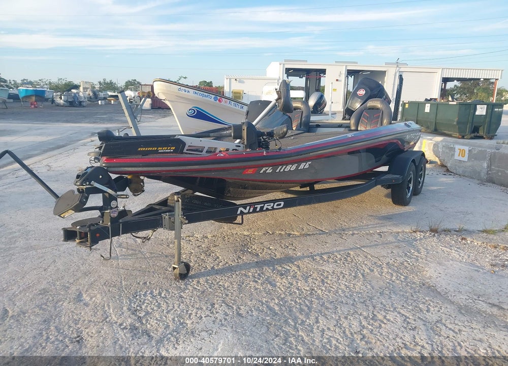 2017 NITRO BOAT VIN: BUJ84727E617