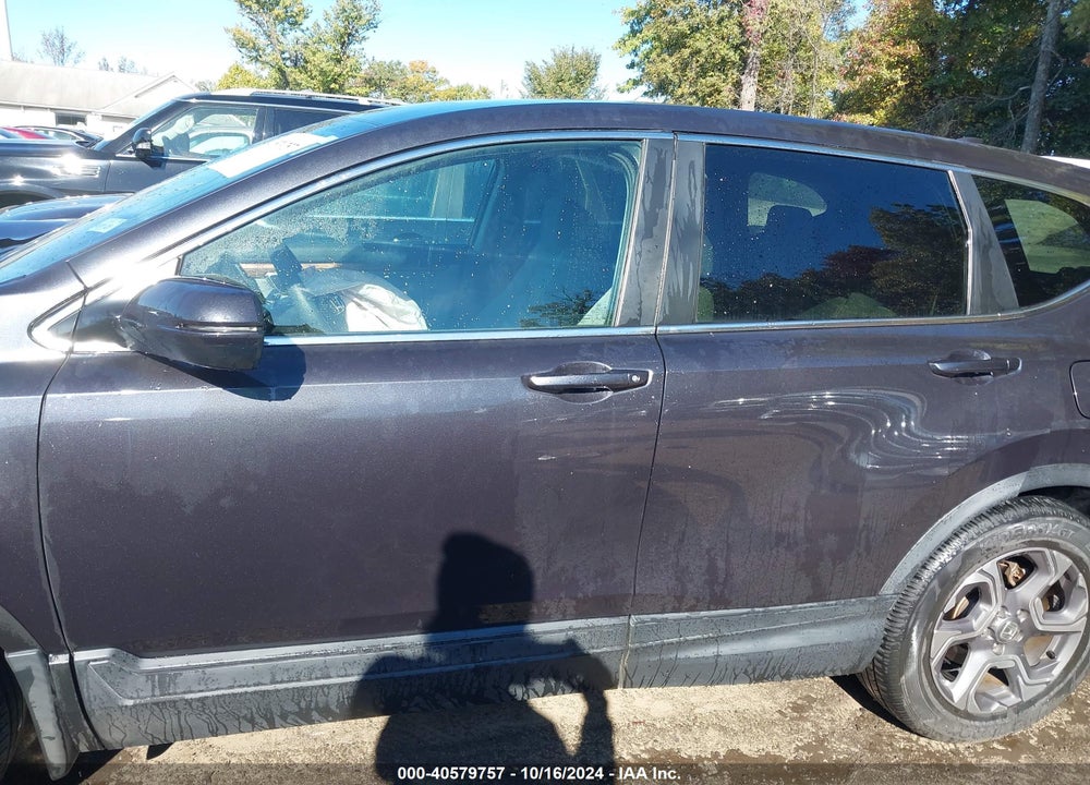2018 HONDA CR-V EX VIN: 7FARW1H55JE009022