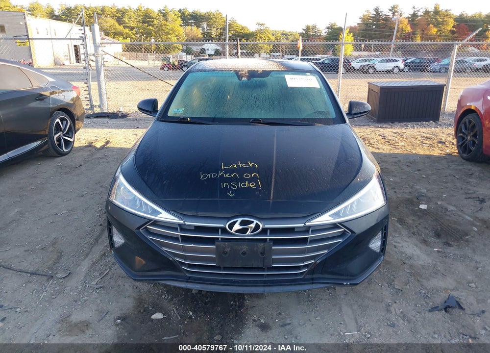 2020 HYUNDAI ELANTRA SE VIN: 5NPD74LF3LH546562