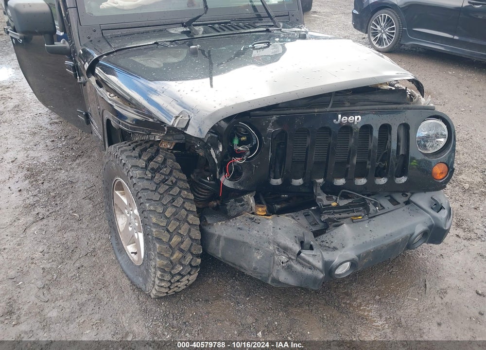 2013 JEEP WRANGLER UNLIMITED SPORT VIN: 1C4HJWDG5DL583972