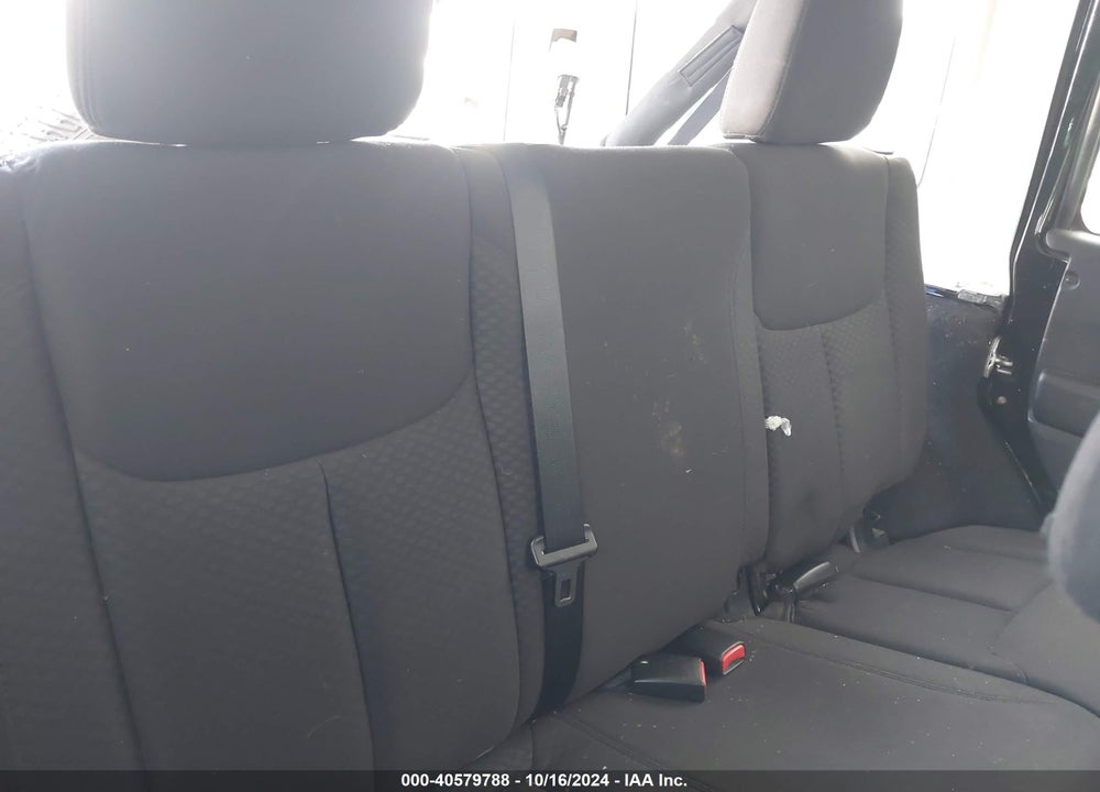 2013 JEEP WRANGLER UNLIMITED SPORT VIN: 1C4HJWDG5DL583972
