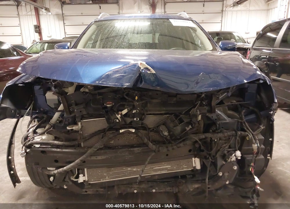 2018 NISSAN ROGUE SV VIN: KNMAT2MV0JP567556