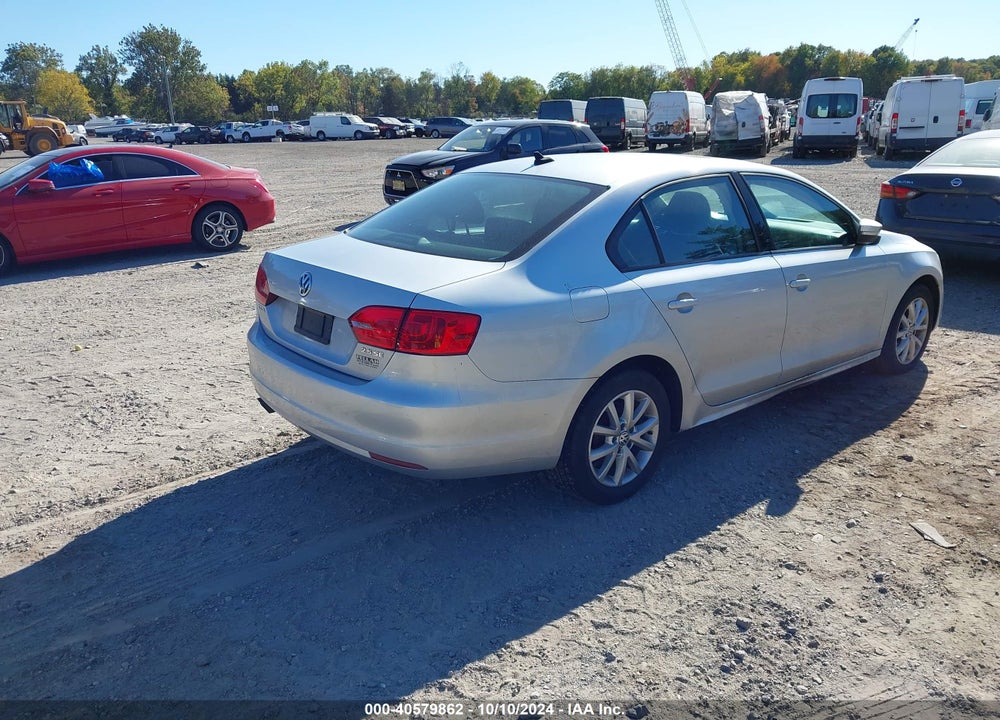 2011 VOLKSWAGEN JETTA 2.5L SE VIN: 3VWDZ7AJ4BM320023