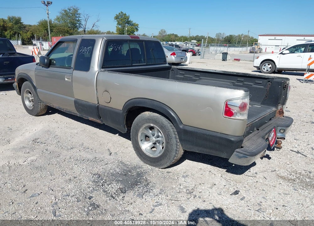 2001 CHEVROLET S-10 LS VIN: 1GCCS19W718173750