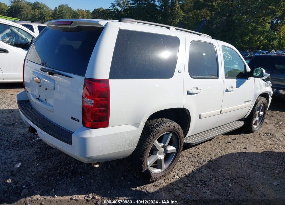 2008 CHEVROLET TAHOE LT VIN: 1GNFC13088R258512