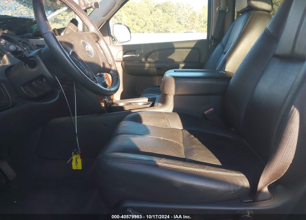 2008 CHEVROLET TAHOE LT VIN: 1GNFC13088R258512