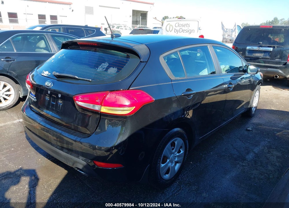 2018 KIA FORTE LX VIN: KNAFK5A83J5773004