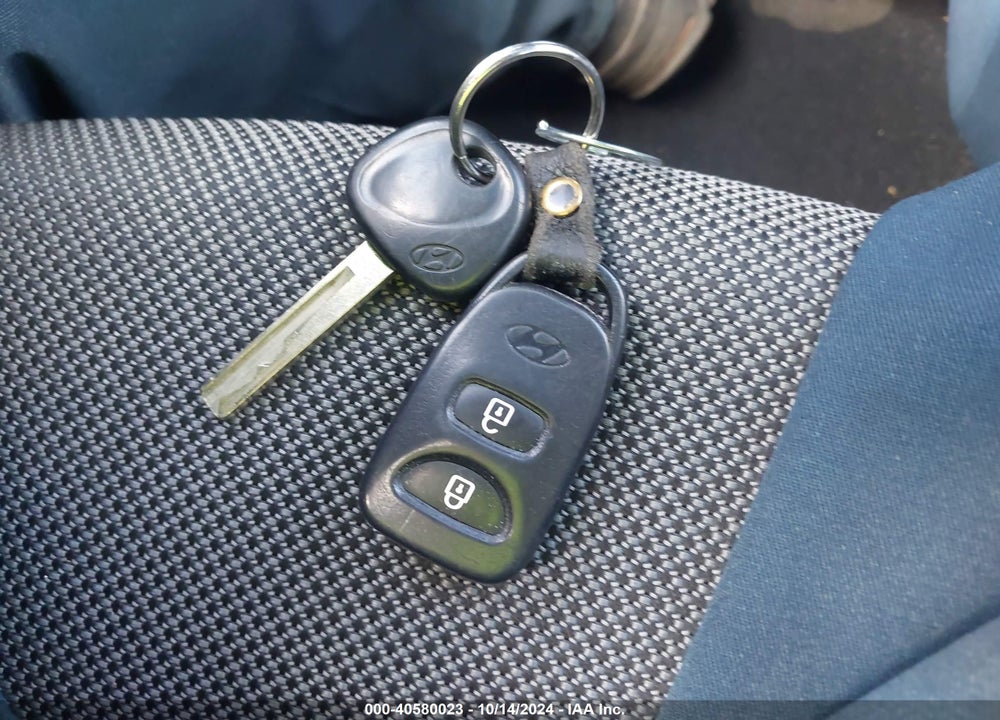 2012 HYUNDAI ACCENT GS VIN: KMHCT5AE6CU012951