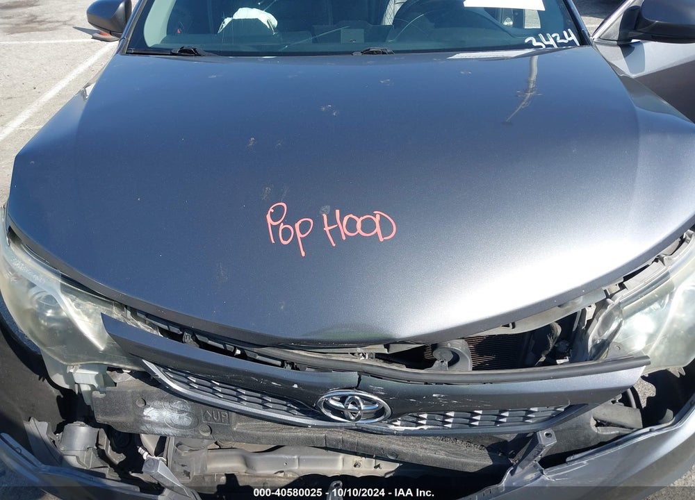 2014 TOYOTA CAMRY SE VIN: 4T1BF1FK8EU323424