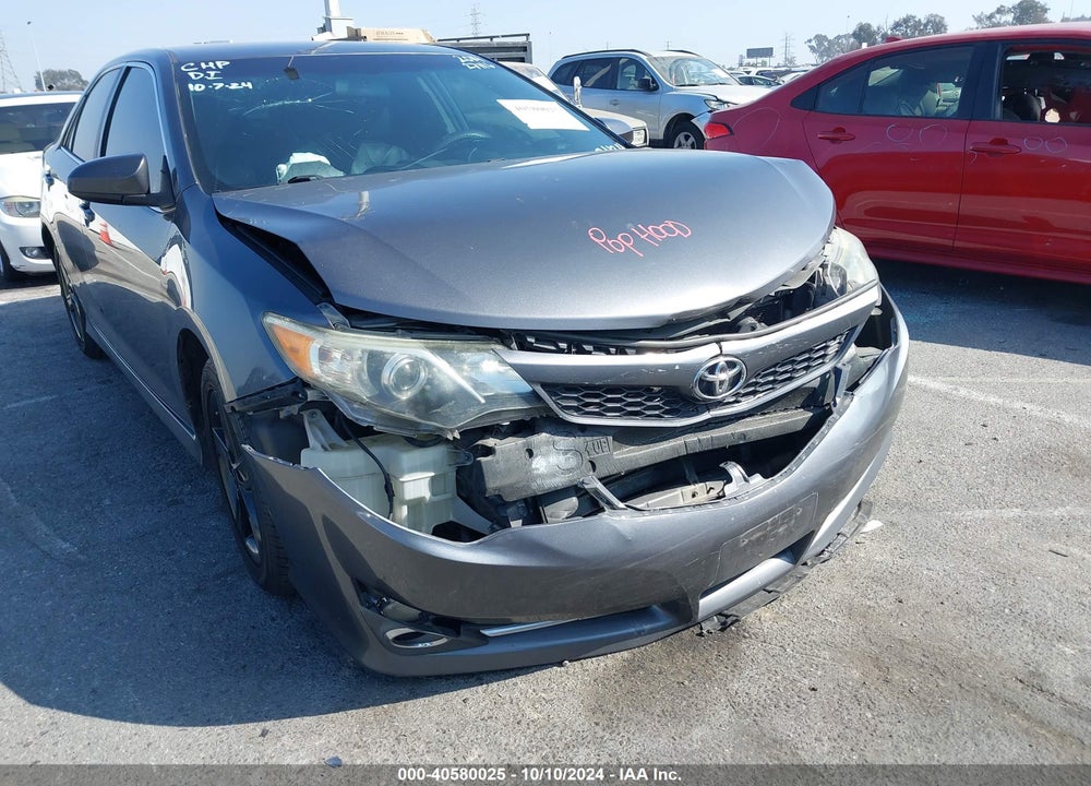 2014 TOYOTA CAMRY SE VIN: 4T1BF1FK8EU323424