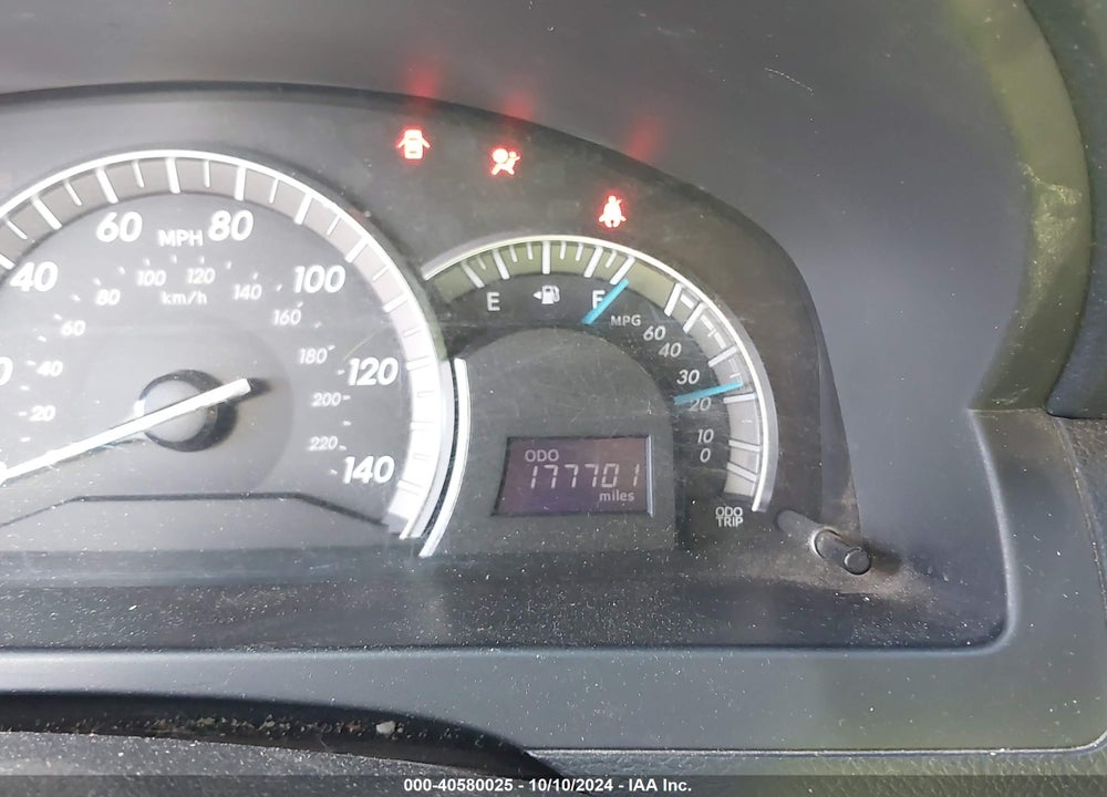 2014 TOYOTA CAMRY SE VIN: 4T1BF1FK8EU323424