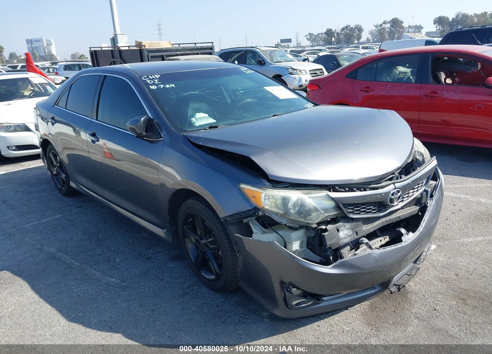 2014 TOYOTA CAMRY SE VIN: 4T1BF1FK8EU323424