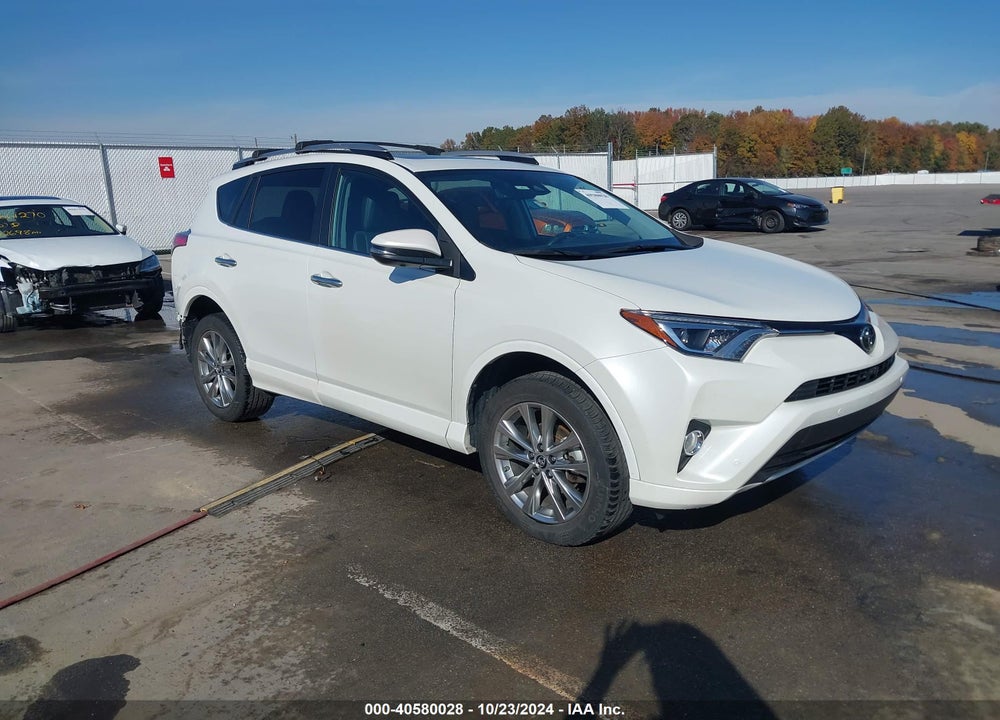 2017 TOYOTA RAV4 PLATINUM VIN: 2T3DFREV6HW578717