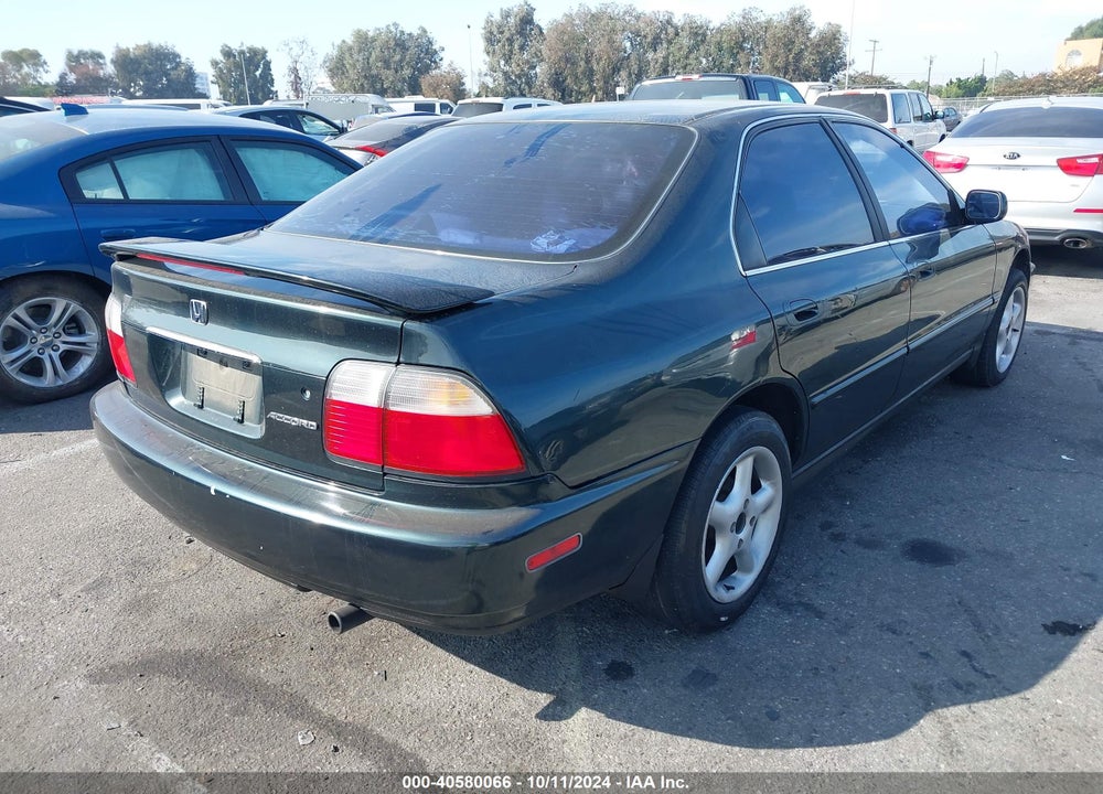 1996 HONDA ACCORD VALUE VIN: 1HGCD5699TA251541
