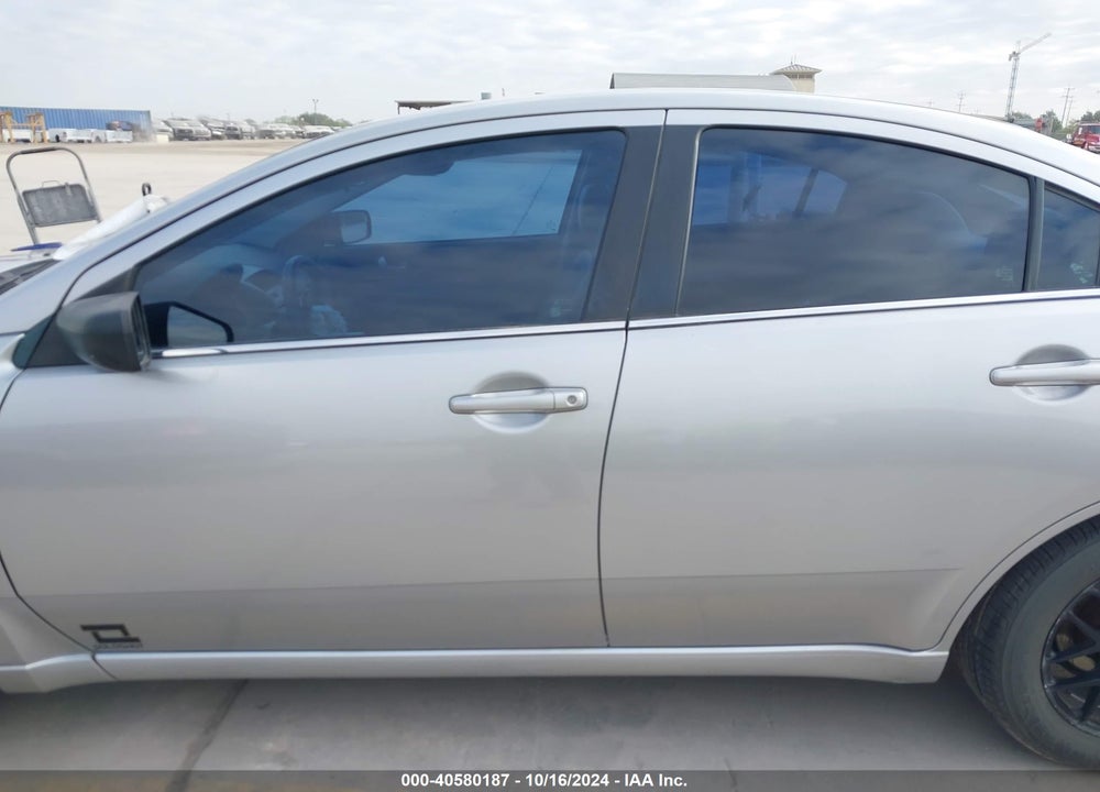 2011 MITSUBISHI GALANT ES/SE VIN: 4A32B3FF2BE023198