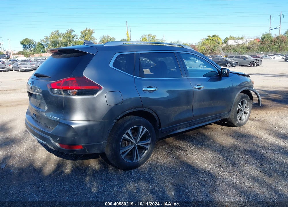 2019 NISSAN ROGUE SV VIN: JN8AT2MV2KW379519