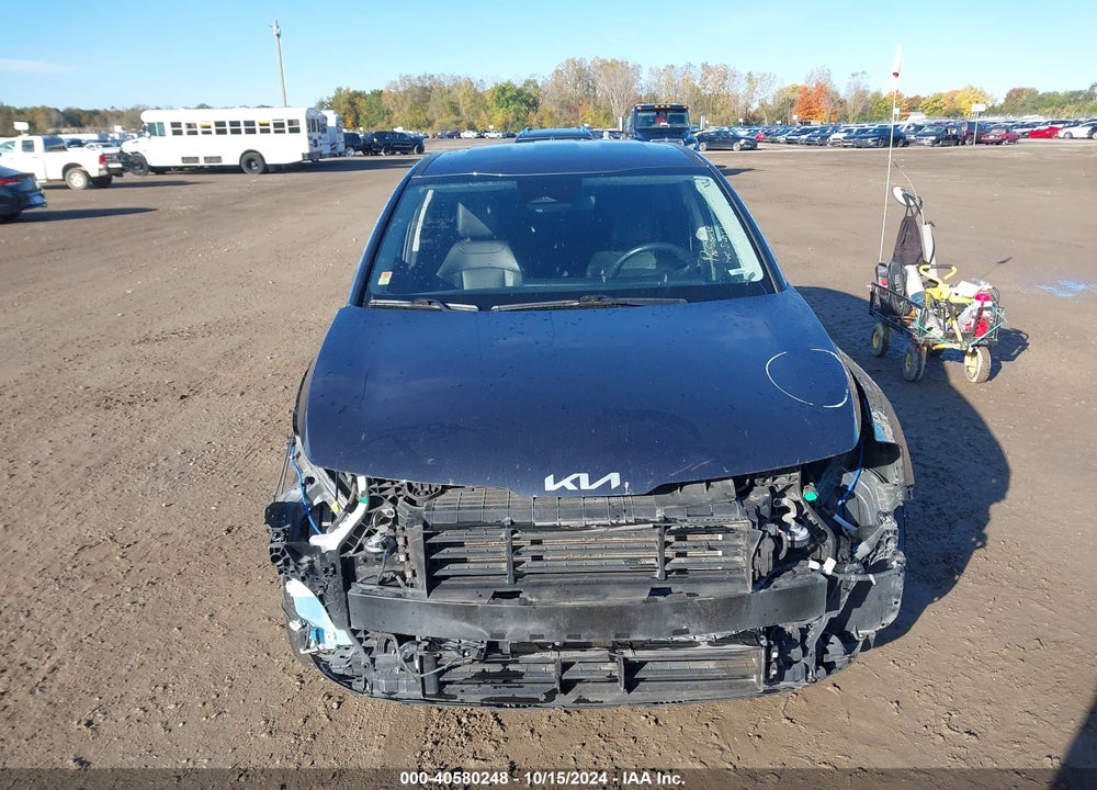 2023 KIA SPORTAGE EX VIN: 5XYK33AF1PG043075