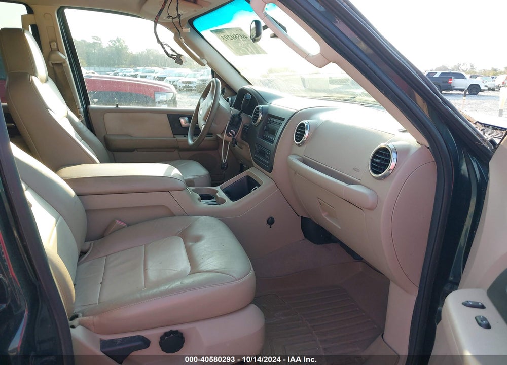 2004 FORD EXPEDITION EDDIE BAUER VIN: 1FMPU17L54LB27710