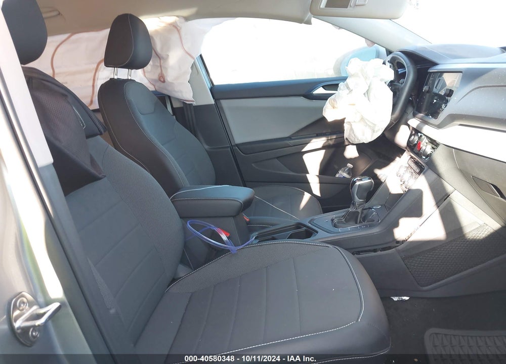 2022 VOLKSWAGEN TAOS 1.5T SE VIN: 3VVRX7B22NM062015