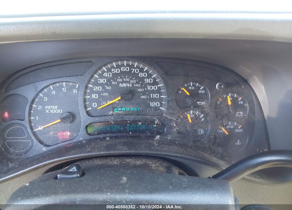 2005 CHEVROLET TAHOE Z71 VIN: 1GNEK13T95R137718
