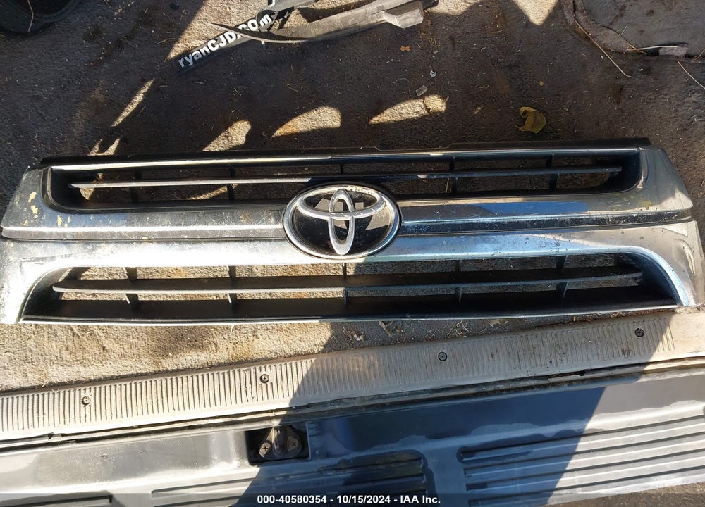 2002 TOYOTA 4RUNNER SR5 V6 VIN: JT3GN86R920223083