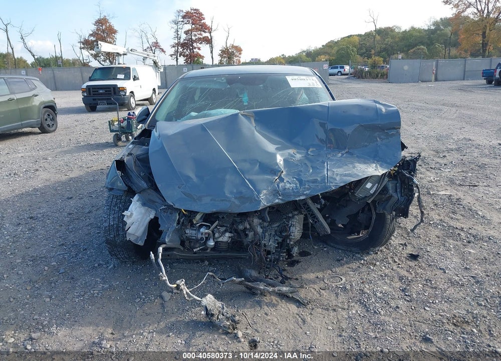2022 HYUNDAI ELANTRA SEL VIN: KMHLS4AG7NU370495