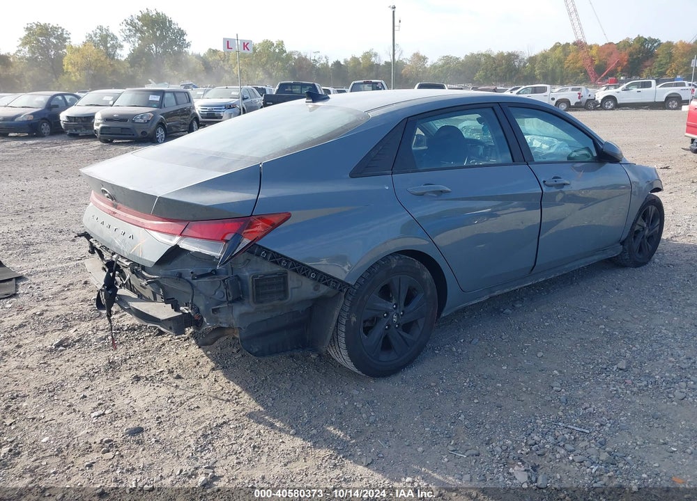 2022 HYUNDAI ELANTRA SEL VIN: KMHLS4AG7NU370495