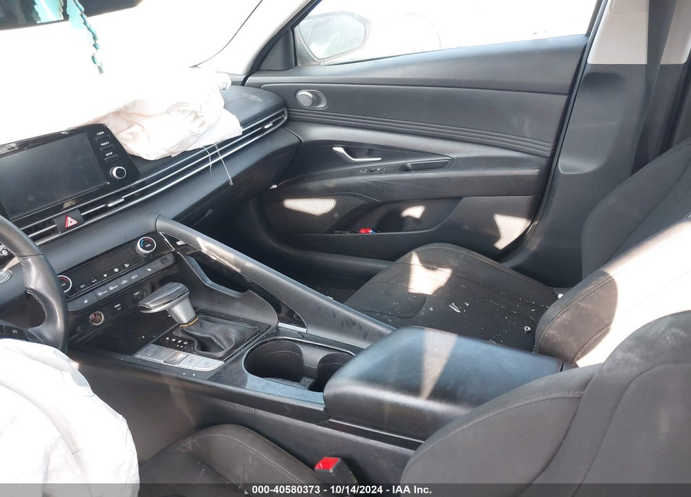 2022 HYUNDAI ELANTRA SEL VIN: KMHLS4AG7NU370495