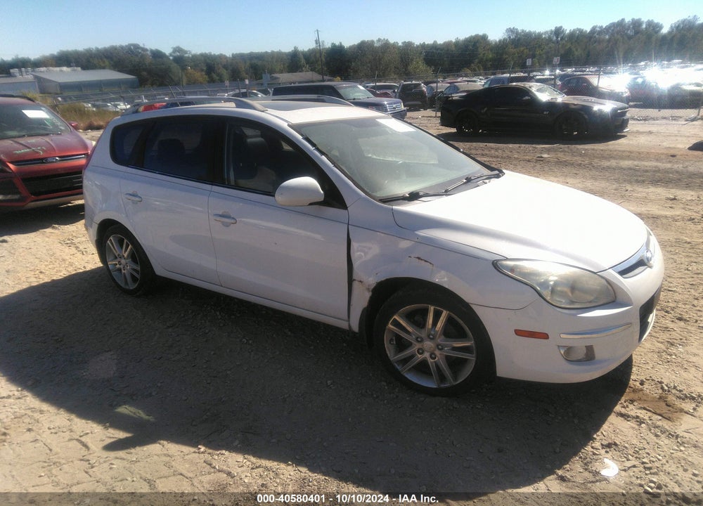 2011 HYUNDAI ELANTRA TOURING SE VIN: KMHDC8AE8BU121643