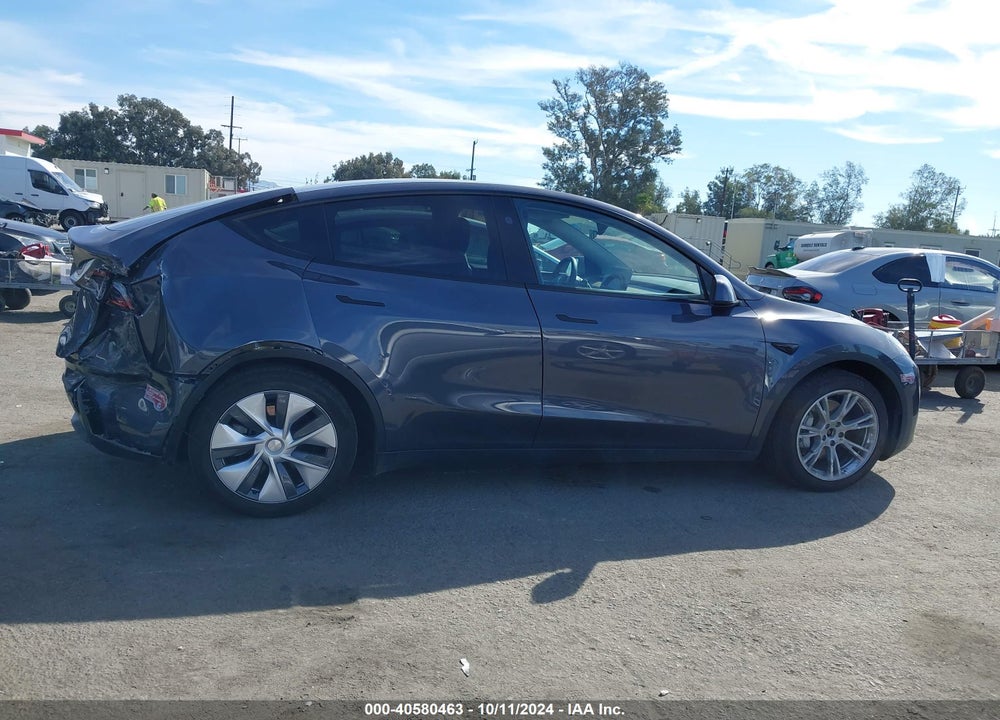 2023 TESLA MODEL Y AWD/LONG RANGE DUAL MOTOR ALL-WHEEL DRIVE VIN: 7SAYGDEEXPF852980