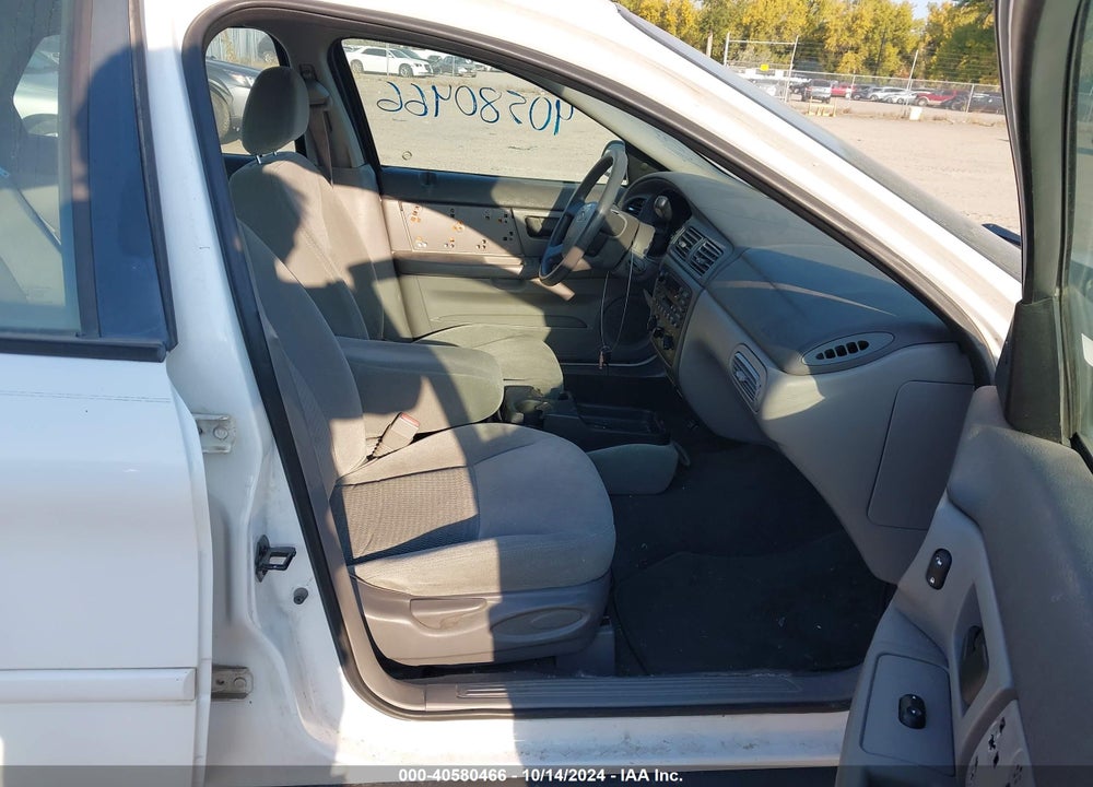 2004 FORD TAURUS SE VIN: 1FAFP53U94A102274