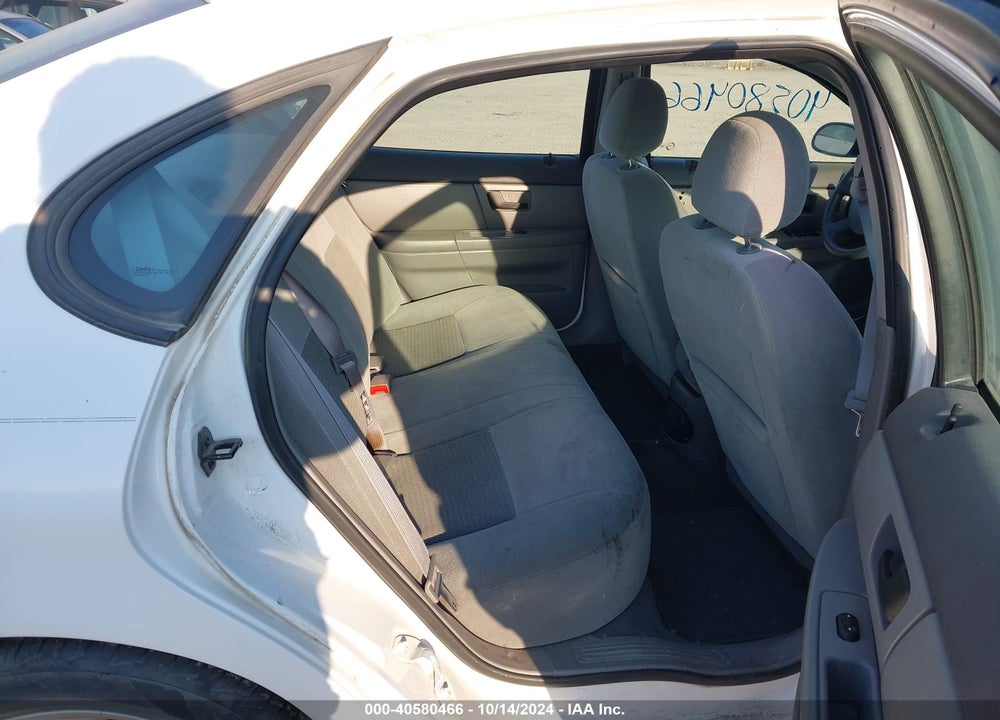 2004 FORD TAURUS SE VIN: 1FAFP53U94A102274