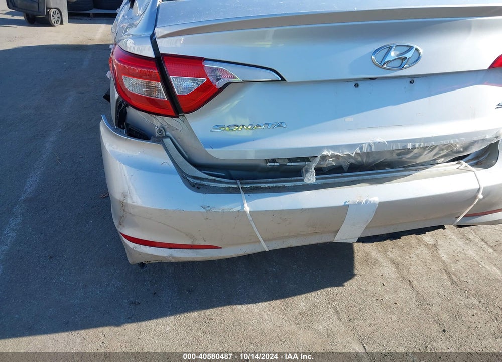2017 HYUNDAI SONATA SPORT VIN: 5NPE34AF8HH549953