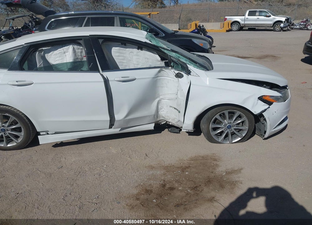 2017 FORD FUSION HYBRID SE VIN: 3FA6P0LU1HR233715