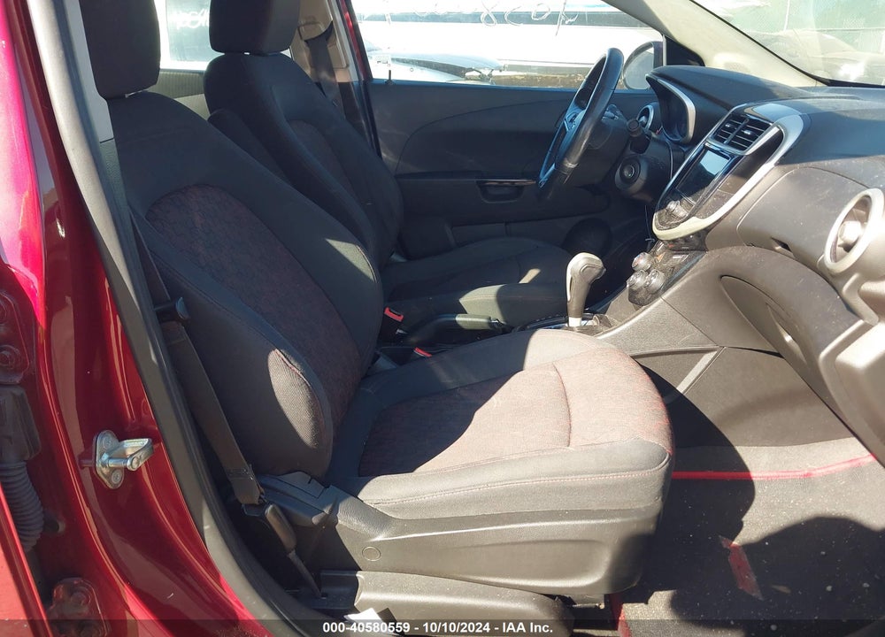 2018 CHEVROLET SONIC LT AUTO VIN: 1G1JD5SH5J4134885