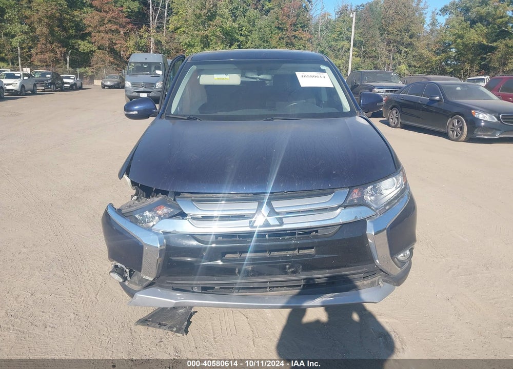 2018 MITSUBISHI OUTLANDER SE VIN: JA4AD3A3XJZ000436
