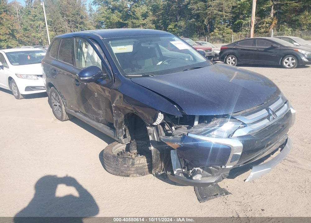 2018 MITSUBISHI OUTLANDER SE VIN: JA4AD3A3XJZ000436